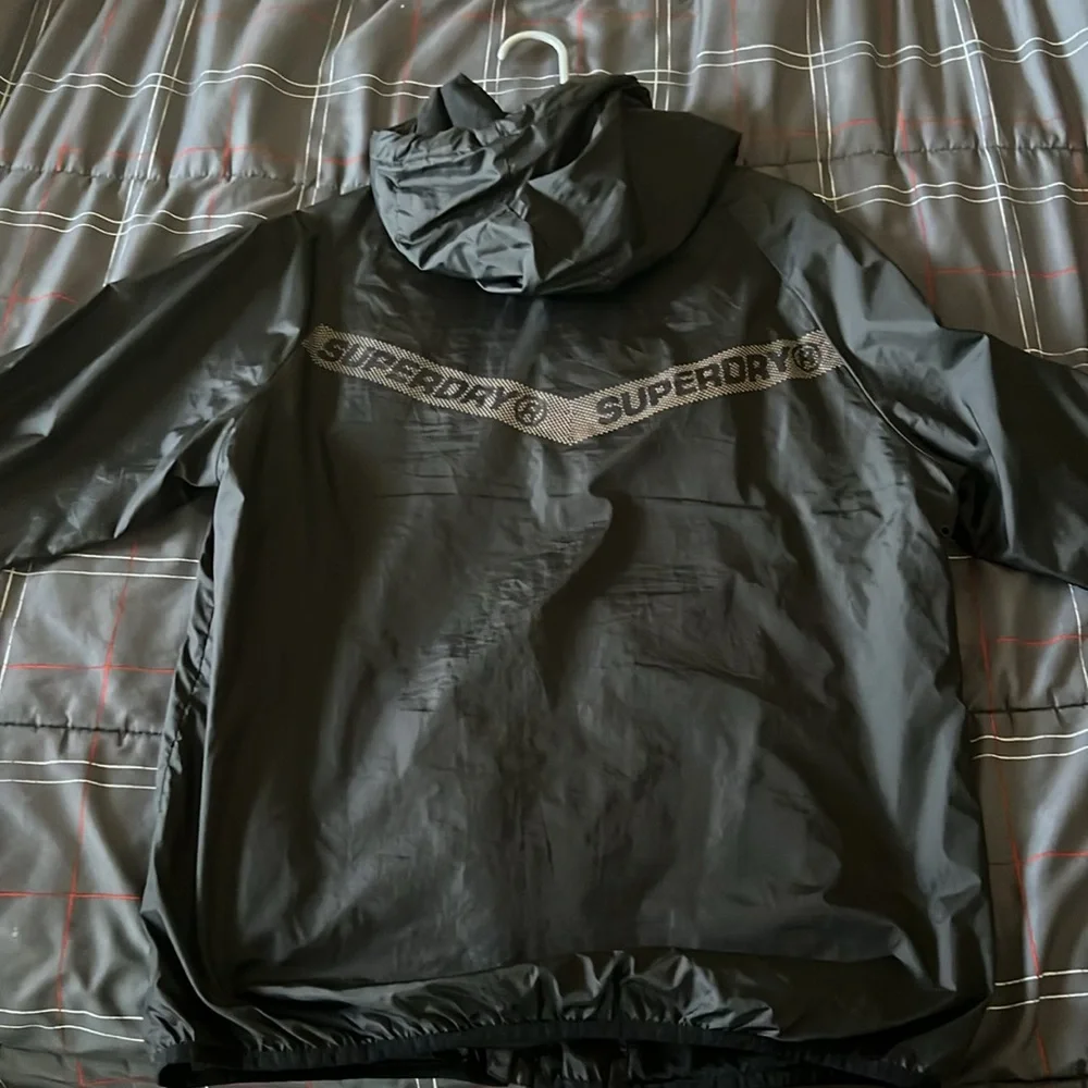 Men’s Superdry Reflective Windbreaker - Picture 3 of 4